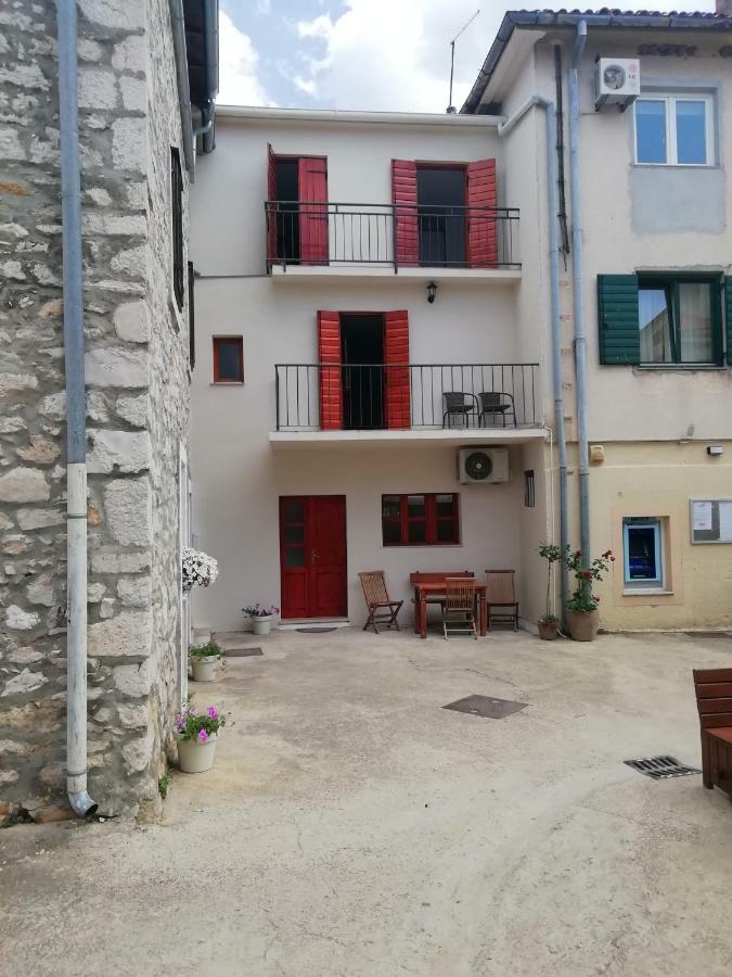 Apartment Ana 2 Sveti Filip i Jakov Bagian luar foto